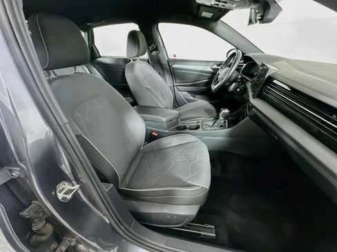 Used 2025 Volkswagen Jetta Sport FWD image 29