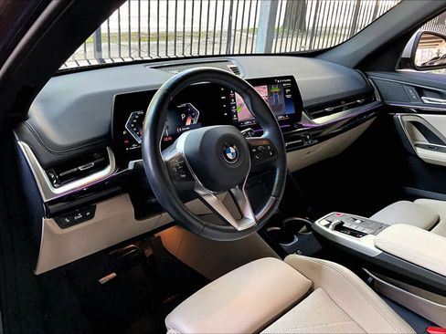 Used 2023 BMW X1 xDrive28i w/ Convenience Package AWD/4WD image 17