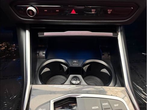 Used 2023 BMW i4 eDrive35 w/ Premium Package RWD image 21