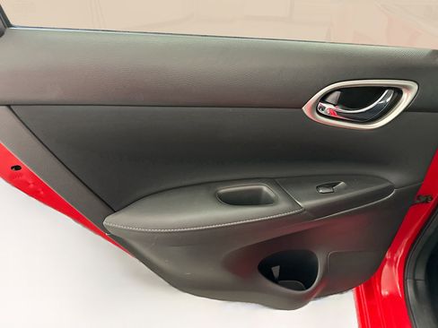 Used 2019 Nissan Sentra SV image 26