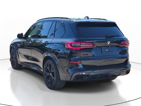 Used 2022 BMW X5 sDrive40i w/ M Sport Package image 3