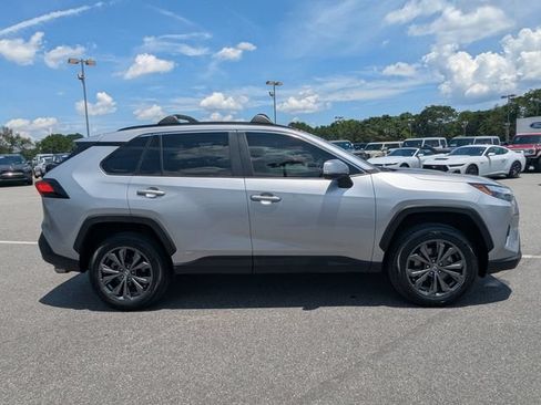 Used 2022 Toyota RAV4 XLE Premium AWD/4WD image 2