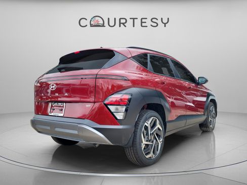 New 2026 Hyundai Kona SEL Premium image 4