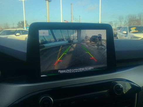 Used 2020 Ford Escape SEL image 34