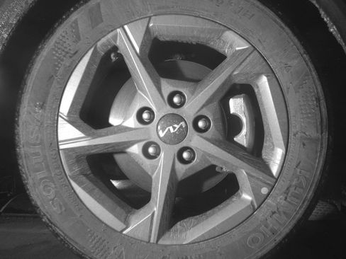 Used 2025 Kia K4 image 10