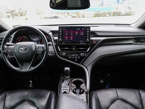 Used 2023 Toyota Camry XSE image 15