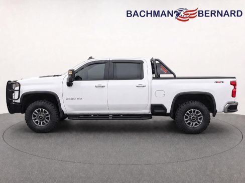 Used 2025 Chevrolet Silverado 2500 LT w/ Safety Package AWD/4WD image 4