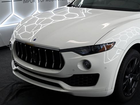 Used 2021 Maserati Levante image 7