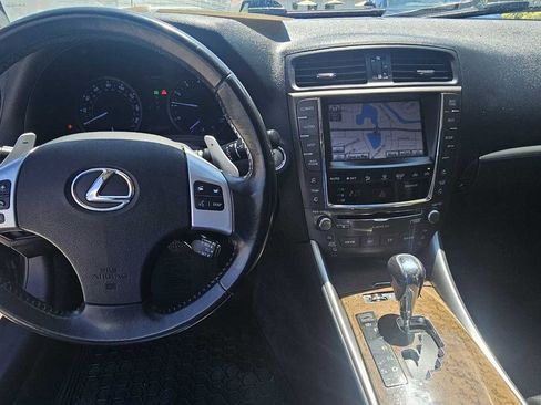 Used 2011 Lexus IS 250C RWD image 35