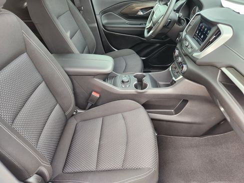 Certified 2024 GMC Terrain SLE w/ Driver Convenience Package image 14