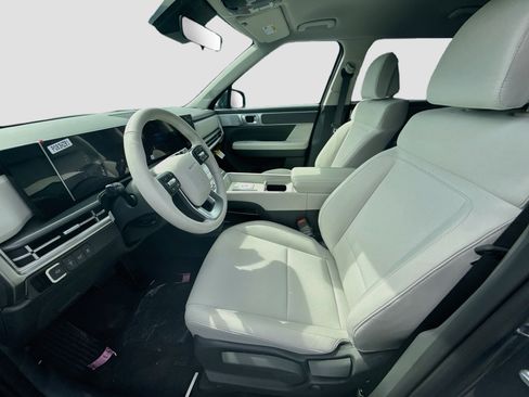 New 2027 Hyundai Santa Fe SE FWD image 14