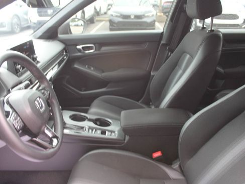 Used 2023 Honda Civic Sport image 24