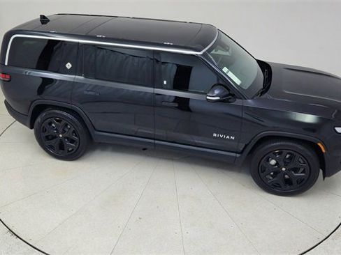 Used 2024 Rivian R1S Adventure image 77