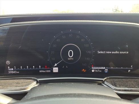 Used 2023 Cadillac Escalade ESV Premium Luxury image 29