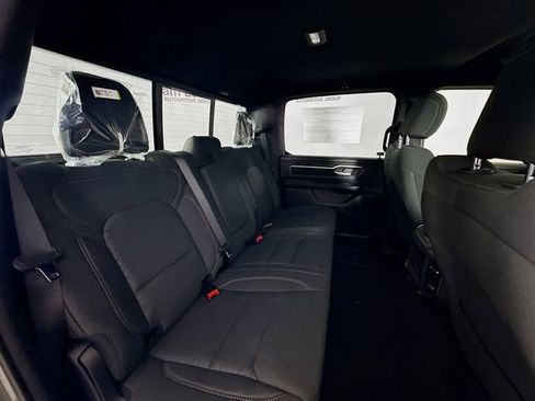 New 2026 RAM 1500 4x4 Crew Cab image 26