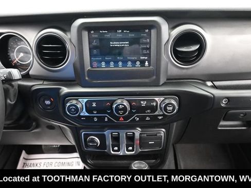 Used 2023 Jeep Wrangler Sport AWD/4WD image 15
