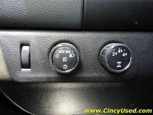 Used 2015 Chevrolet Colorado Z71 w/ LPO, Gearon Bar Package AWD/4WD image 27