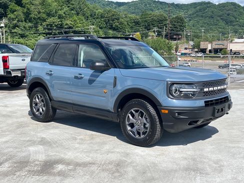 Certified 2024 Ford Bronco Sport Badlands w/ Premium Package AWD/4WD image 1