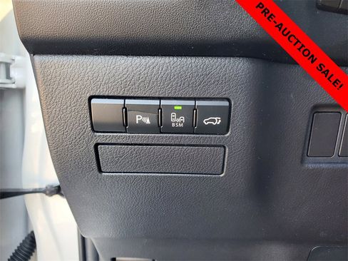 Used 2015 Lexus NX 200t FWD w/ Premium Package image 22