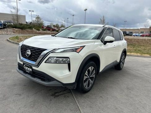Used 2021 Nissan Rogue SV AWD/4WD image 3