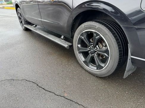 Certified 2022 Ford Expedition Max Limited image 11