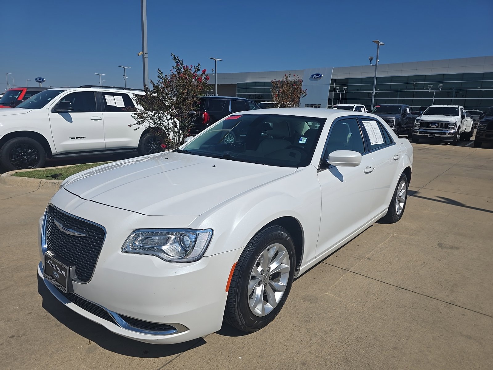 Used 2015 Chrysler 300 Limited RWD 360° Tour