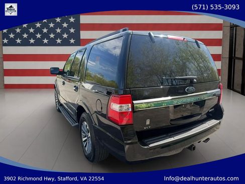 Used 2017 Ford Expedition XLT RWD image 6
