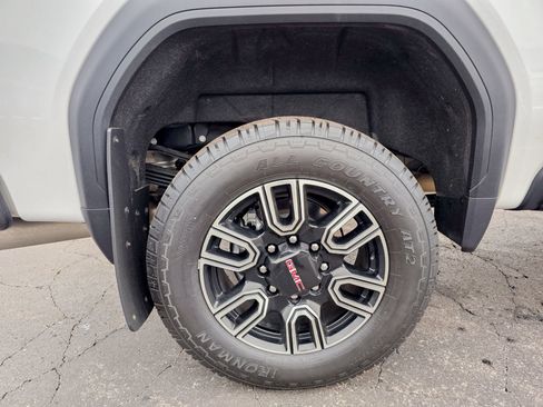 Used 2022 GMC Sierra 3500 AT4 w/ AT4 Preferred Package image 28