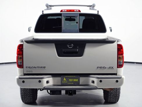 Used 2016 Nissan Frontier PRO-4X w/ Pro-4x Luxury Package image 46