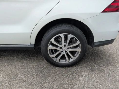 Used 2017 Mercedes-Benz GLE 550e image 10