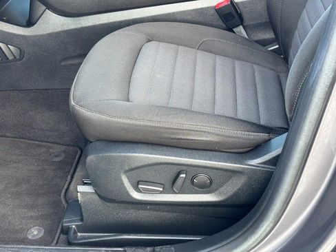 Used 2021 Ford Edge SE w/ Cargo Accessory Package FWD image 17