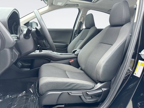 Used 2022 Honda HR-V EX image 11