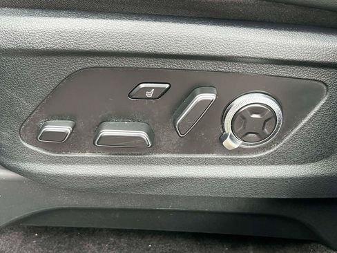 Used 2023 Hyundai Palisade Calligraphy image 18