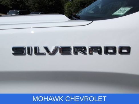 Used 2022 Chevrolet Silverado 1500 Custom AWD/4WD image 33
