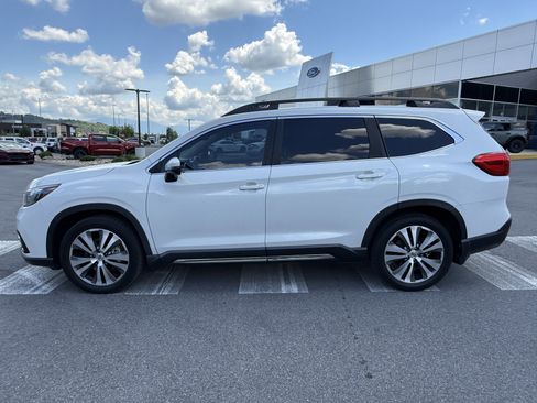 Used 2021 Subaru Ascent Limited w/ Technology Package AWD/4WD image 8