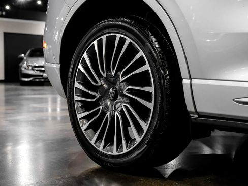 Used 2020 Lincoln Corsair Reserve w/ Equipment Group 201A image 54