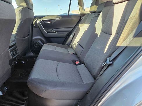 Used 2022 Toyota RAV4 XLE w/ Convenience Package image 27