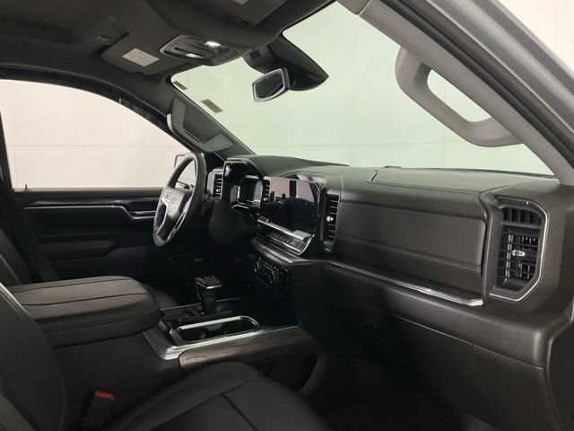 Used 2023 Chevrolet Silverado 1500 LTZ AWD/4WD image 28