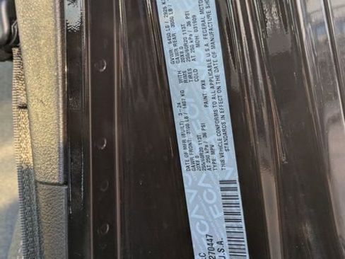 Used 2024 Jeep Wrangler Unlimited Sahara image 33