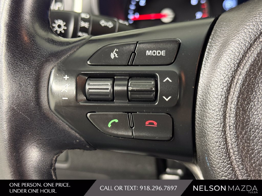 Used 2016 Kia Sorento FWD w/ LX Convenience Package image 25