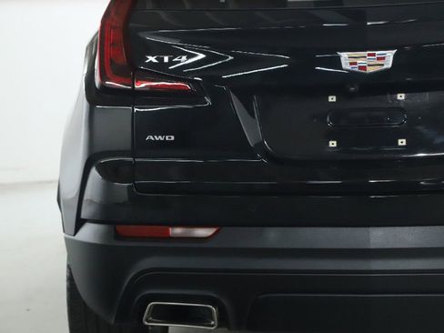 Used 2023 Cadillac XT4 Luxury w/ Cold Weather Package image 43