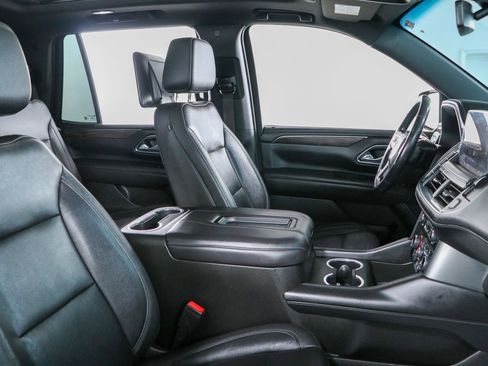 Used 2021 Chevrolet Tahoe Z71 w/ Rear Media and Nav Package AWD/4WD image 32