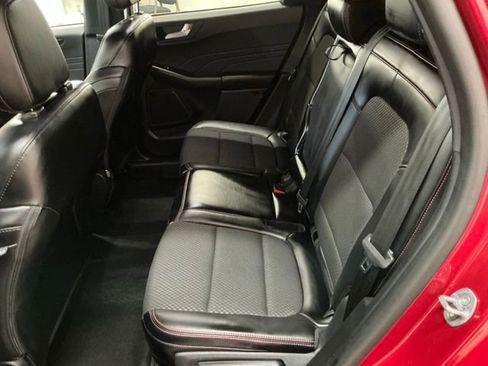 Used 2024 Ford Escape ST-Line w/ Tech Pack #1 AWD/4WD image 12