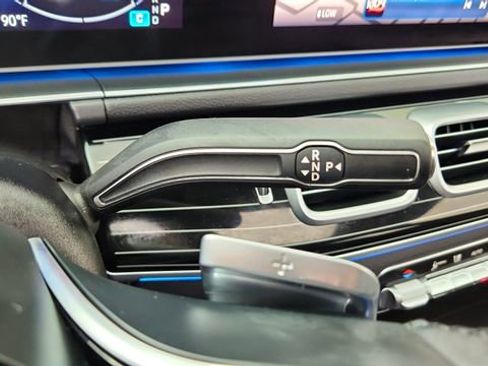 Used 2025 Mercedes-Benz GLE 450 4MATIC image 42