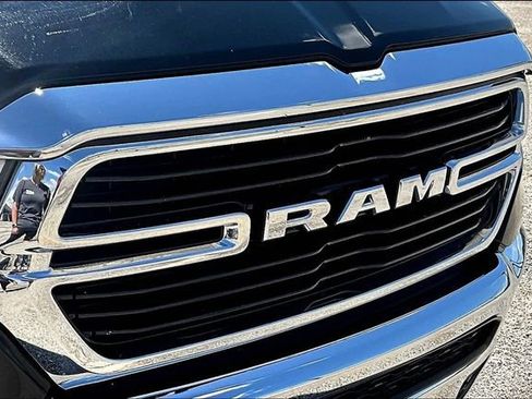Used 2019 RAM 1500 Big Horn RWD image 33