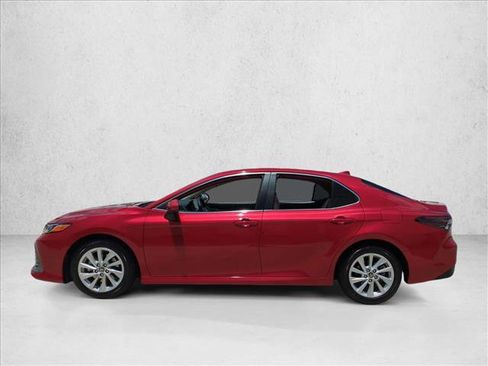 Certified 2023 Toyota Camry LE FWD image 9