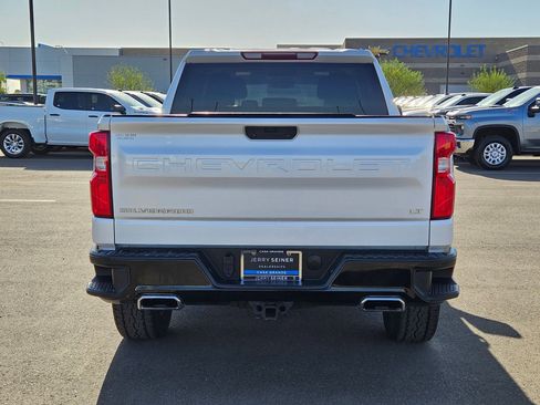 Certified 2021 Chevrolet Silverado 1500 LT Trail Boss AWD/4WD image 4