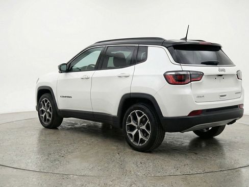Used 2025 Jeep Compass Limited AWD/4WD image 6