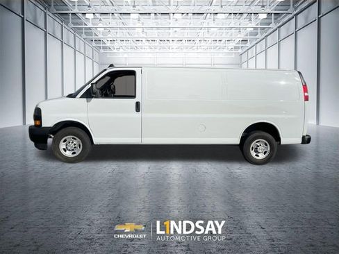 Used 2023 Chevrolet Express 2500 Extended w/ Driver Convenience Package image 5