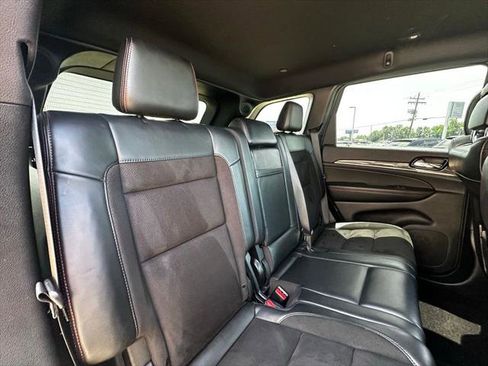 Used 2019 Jeep Grand Cherokee Trailhawk AWD/4WD image 26